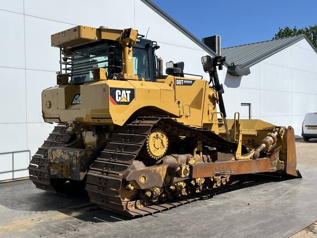 CAT D8T LGP - GERMAN / Top Condition!