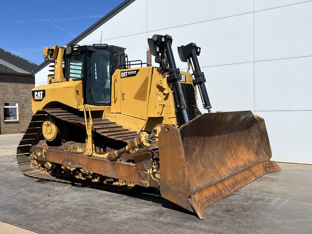 CAT D8T LGP - GERMAN / Top Condition!