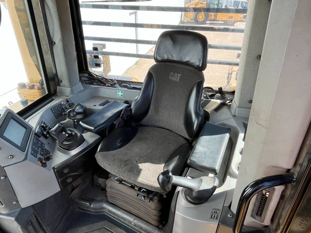 CAT D8T LGP - GERMAN / Top Condition!