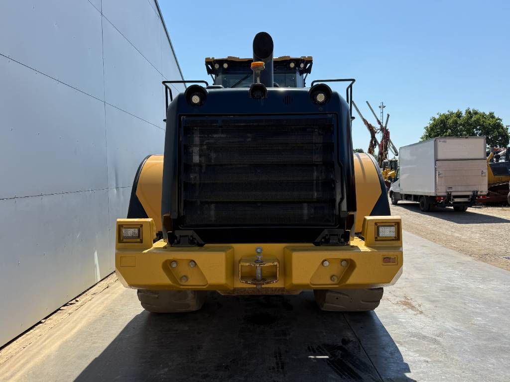 CAT 966M - Automatic Greasing / 3th Function