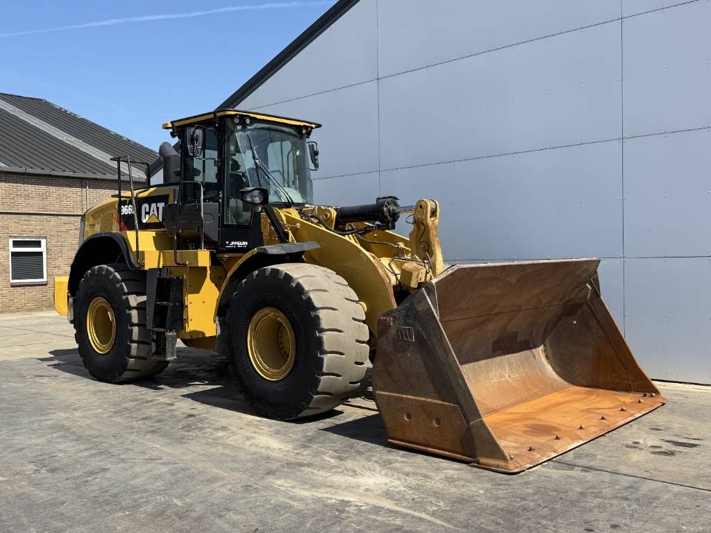 CAT 966M - Automatic Greasing / 3th Function