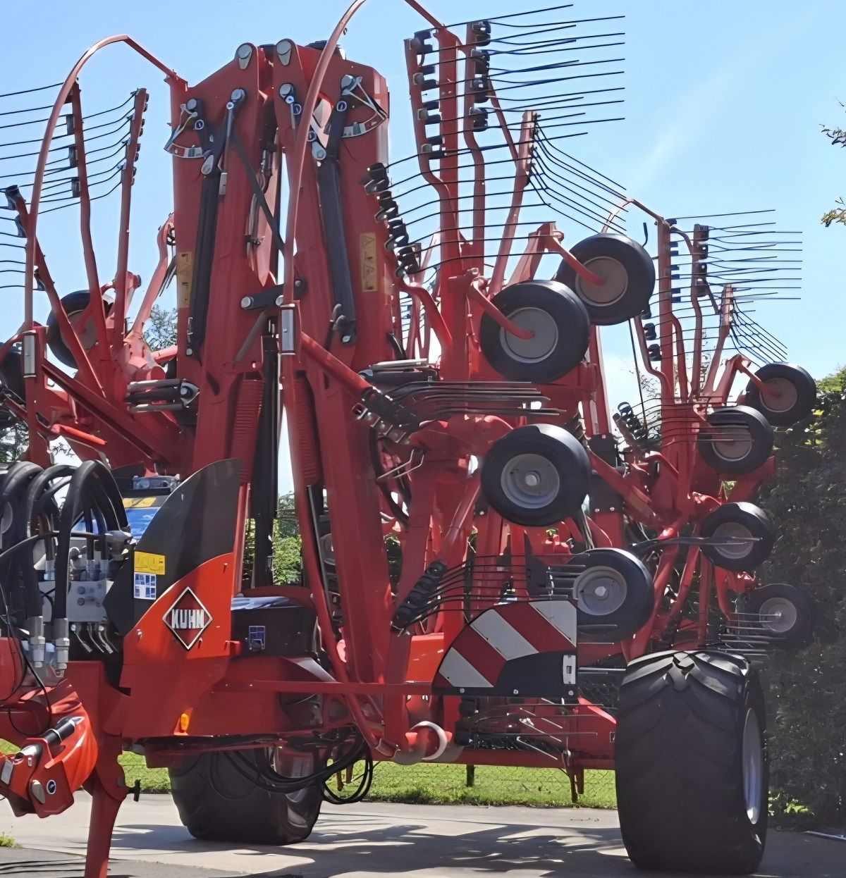 Kuhn GA14231 zwadhark, BJ2026, Nieuw!