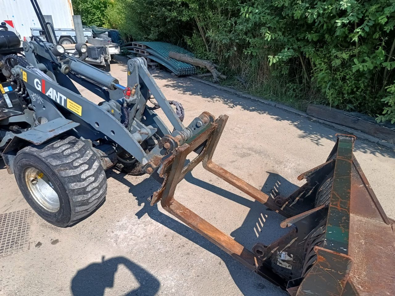 Giant V452T X-tra HD 12-tons 4450u Brede banden Kent. 4 bakken!