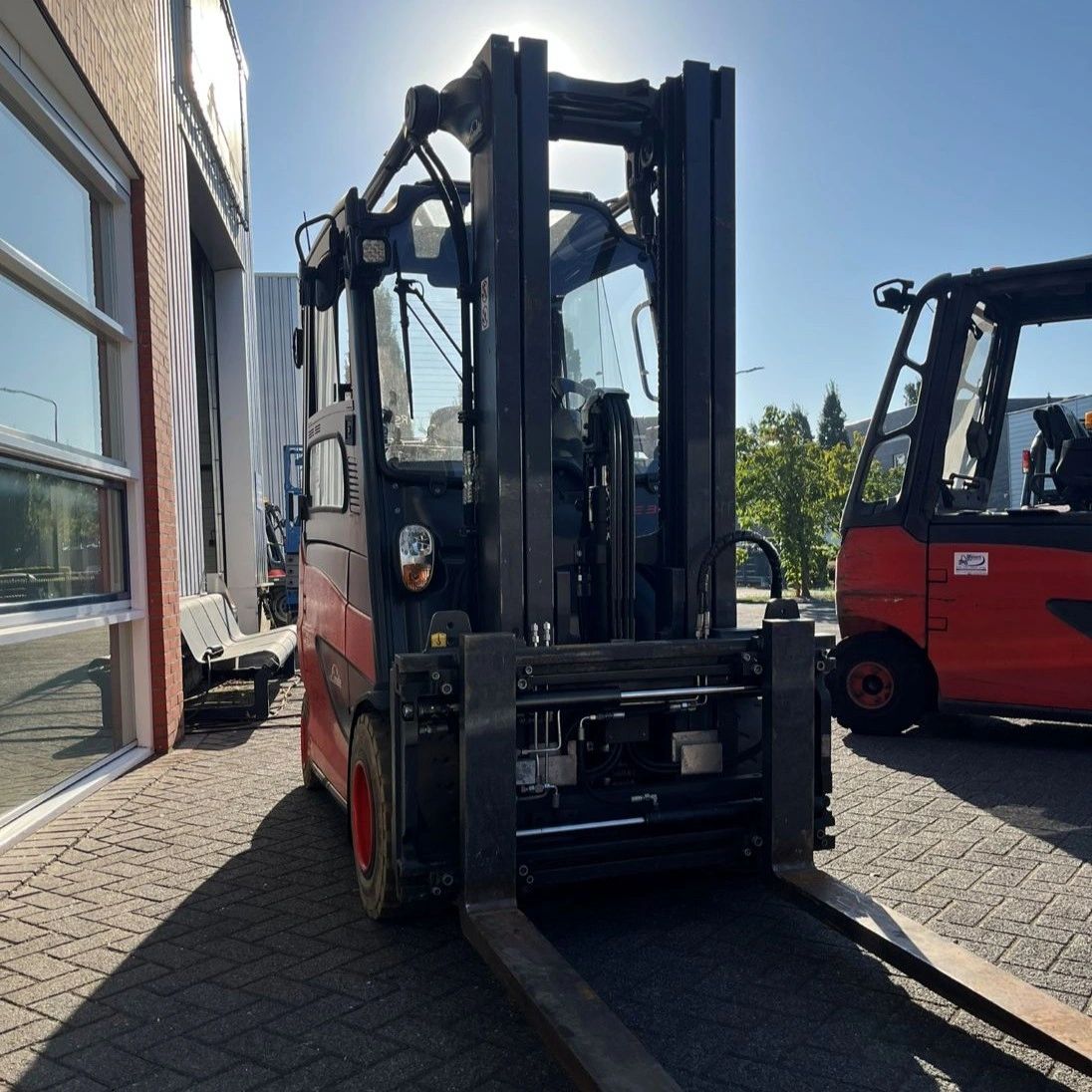 Linde E30HL-01/600 met lage urenstand te koop