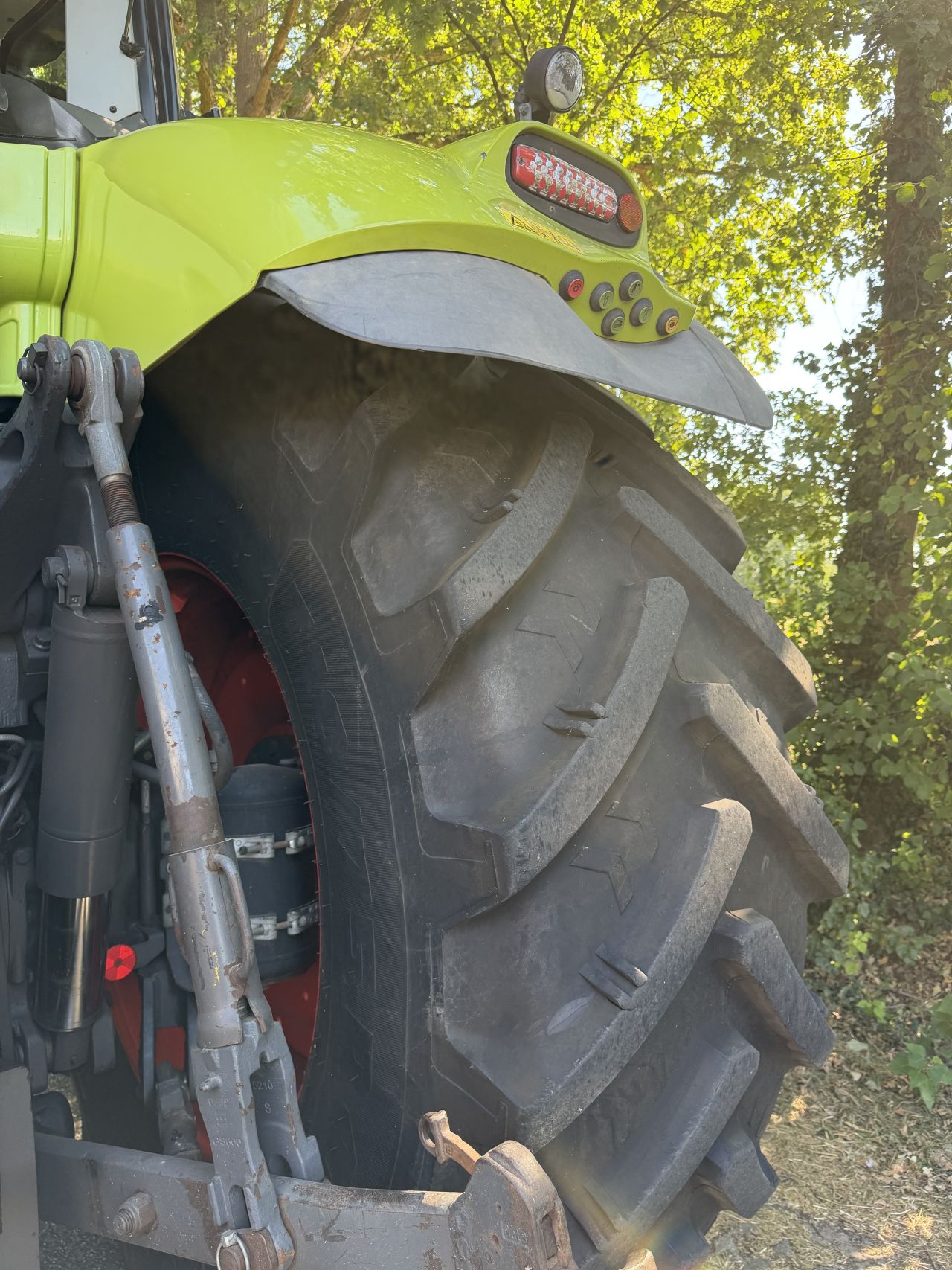 Claas Axion 810 Cmatic