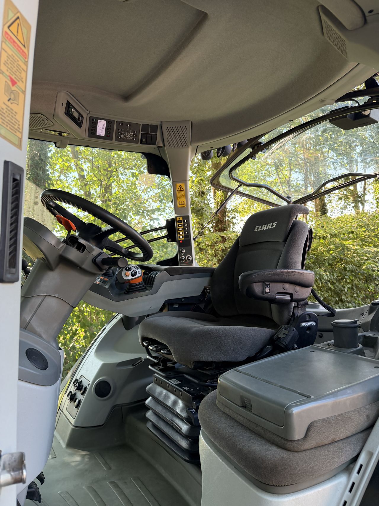 Claas Axion 810 Cmatic