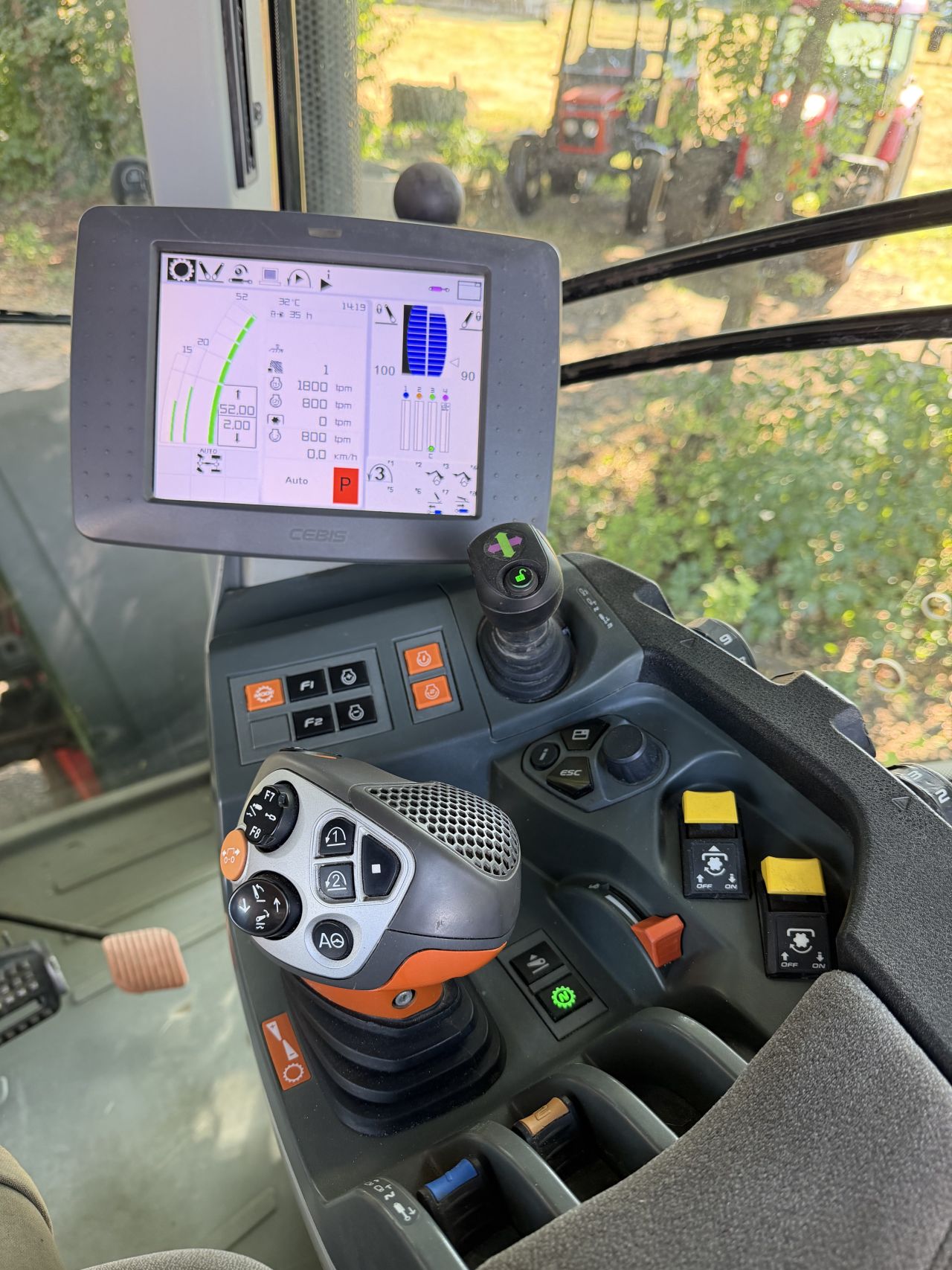 Claas Axion 810 Cmatic