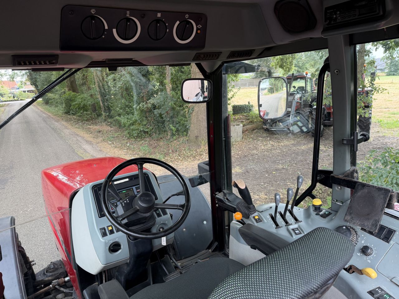 Case IH MX 135