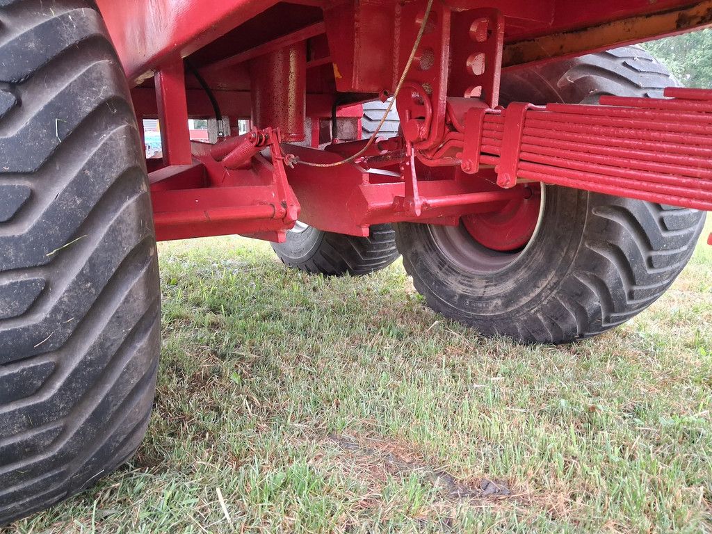 VGM ONBEKEND 14 kipper/dumper met opbouw