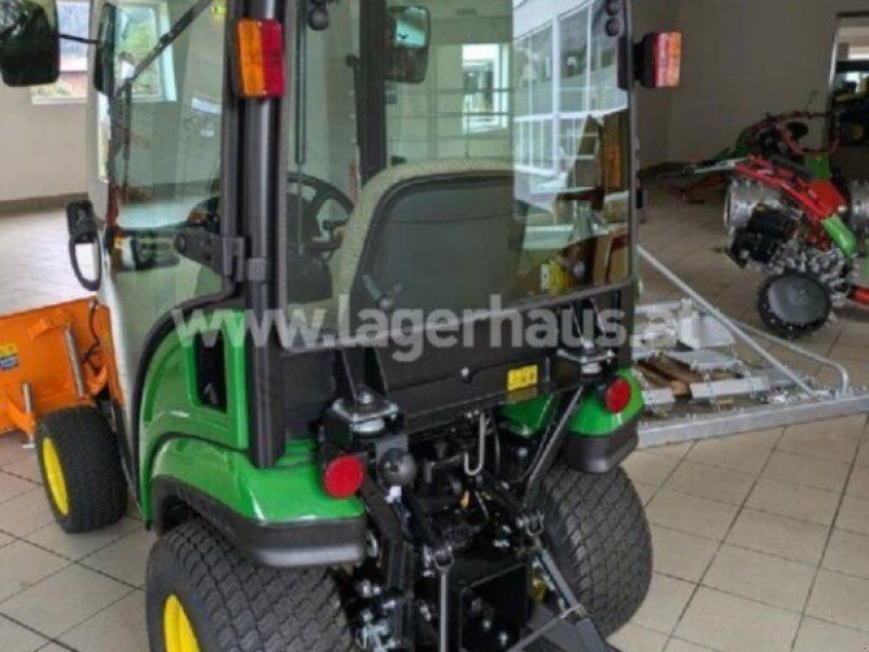 John Deere 1026 R Snow Fox