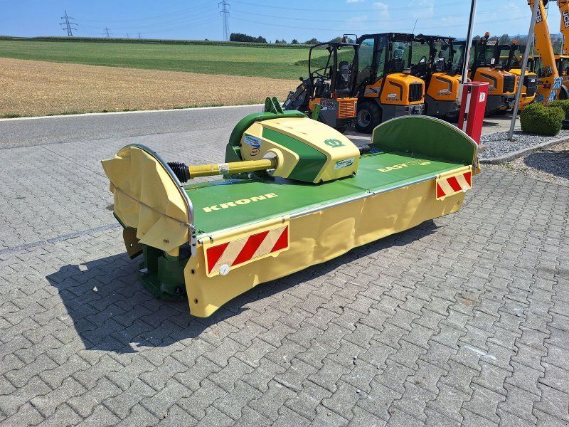 Krone F320 G4 geschoben