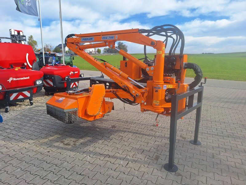 Fiedler Frontlausleger FFA700