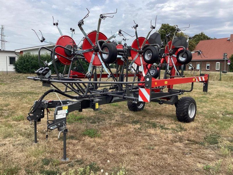 Massey Ferguson TD 1028X TRC