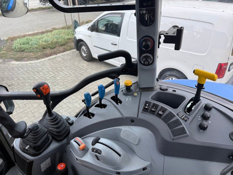 New Holland T5.100
