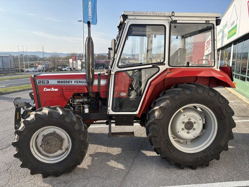 Massey Ferguson 263-4 (254-4 T)