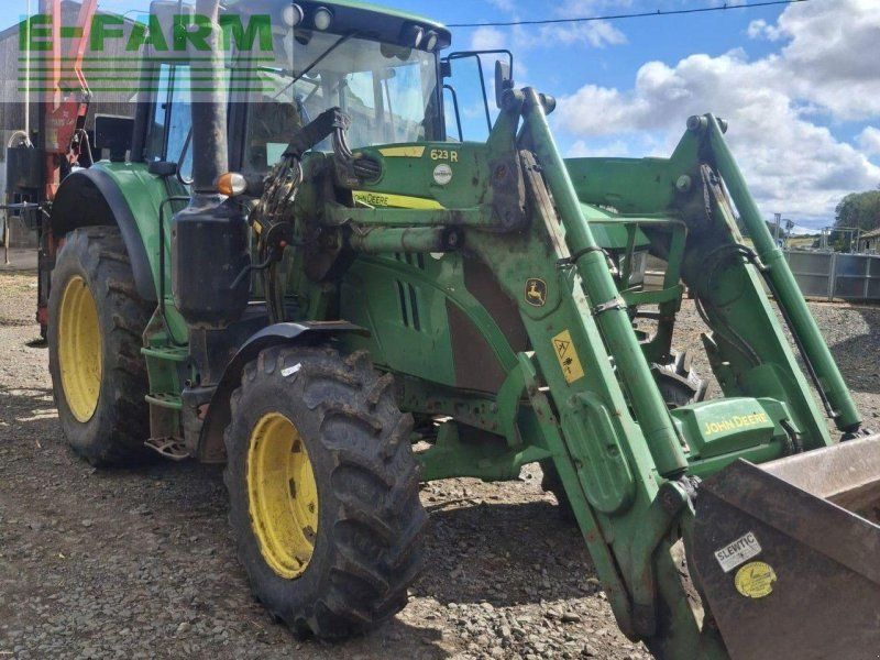 John Deere 6110M