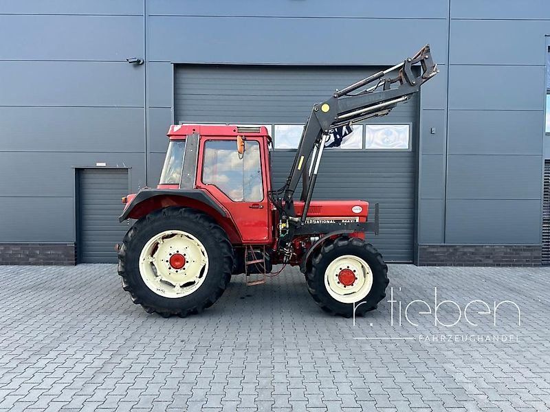 Case IH C 844 XL mit Frontlader