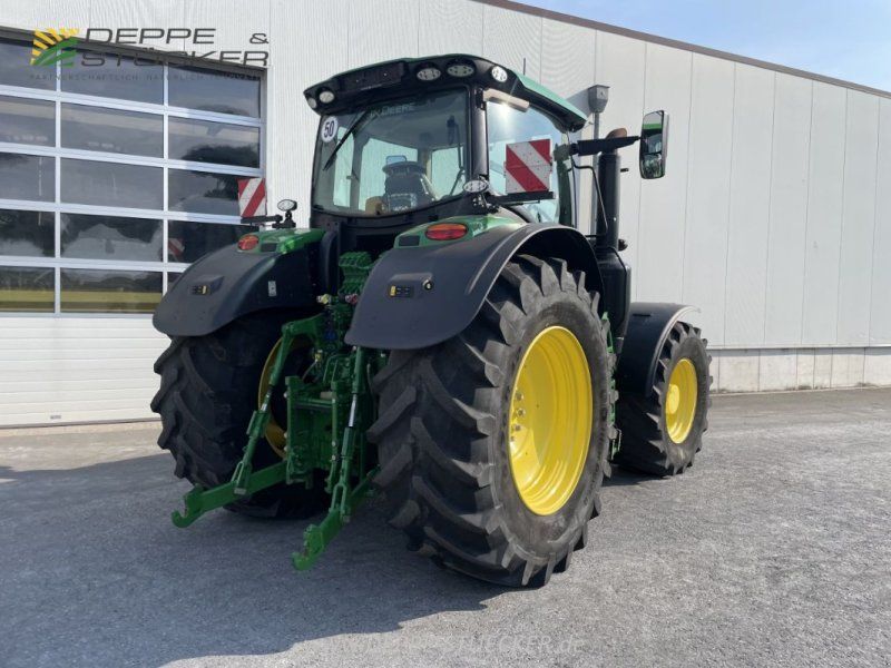 John Deere 6R 250