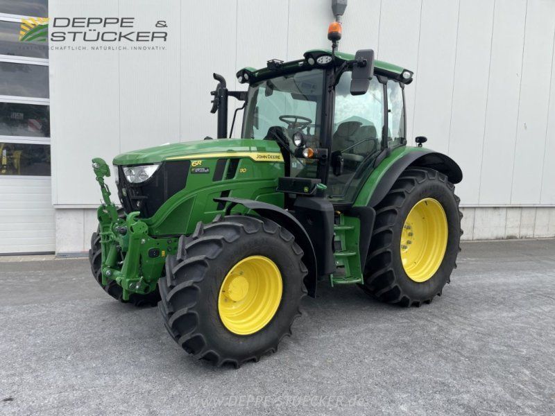 John Deere 6R 110