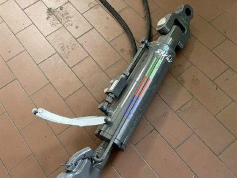 Claas ZUB. HYDRAULISCHER OBERLENKER