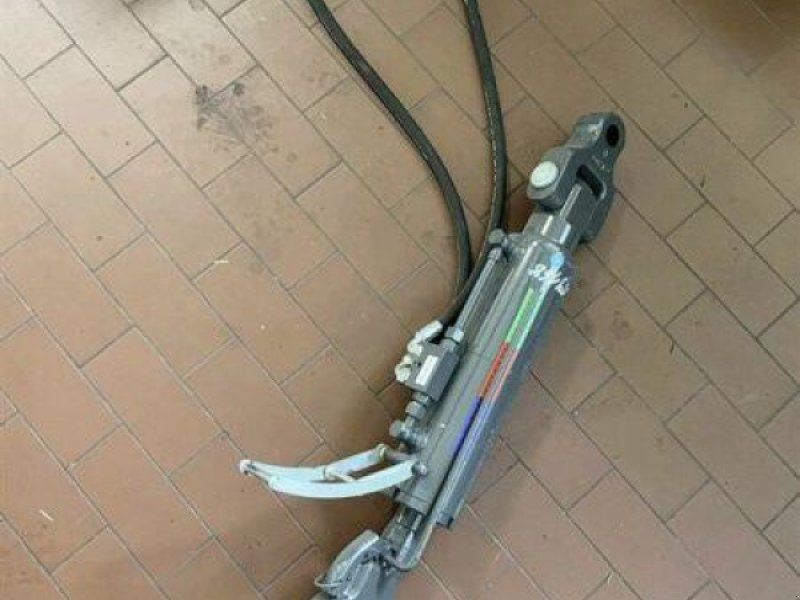 Claas ZUB. HYDRAULISCHER OBERLENKER