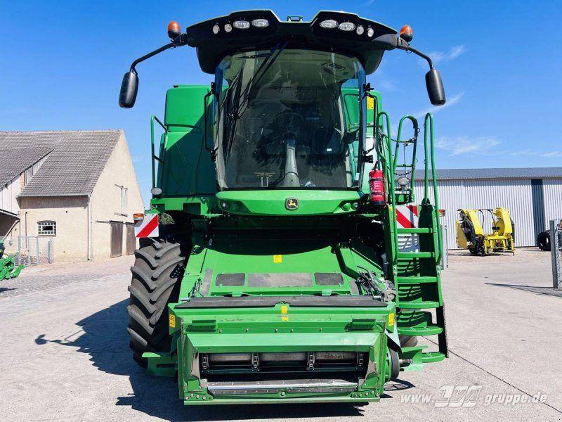 John Deere T660