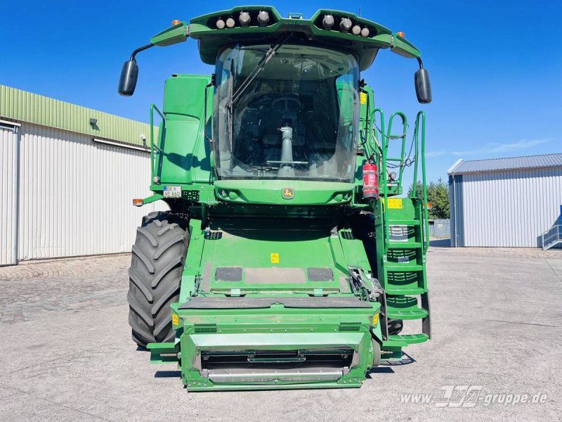 John Deere T660