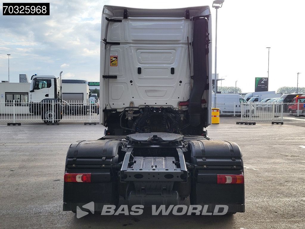 Mercedes Actros L 1845 4X2 BigSpace Retarder 2xTanks Standklima