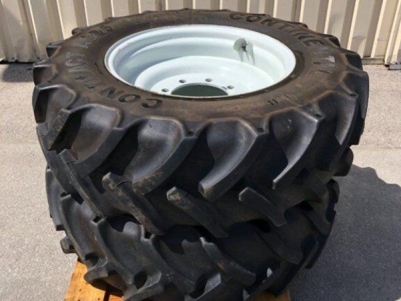Conti AC 85 340/85R24 mit Felge