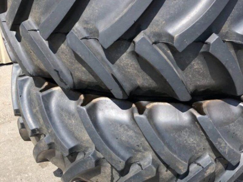 Conti AC 85 420/85R34 mit Felge