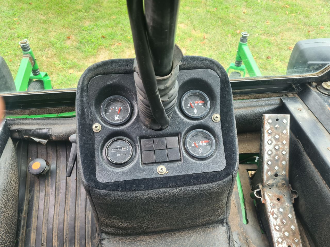 John Deere 1515 Series 2 Yanmar motor 4x4