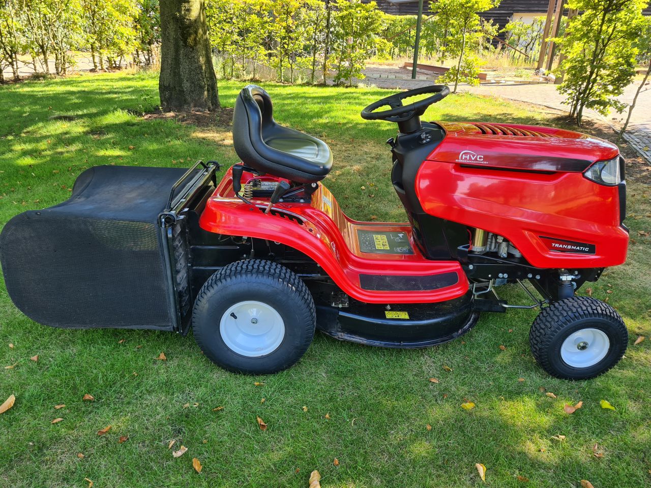 MTD RC 125 zitmaaier met opvangbak als nieuw.