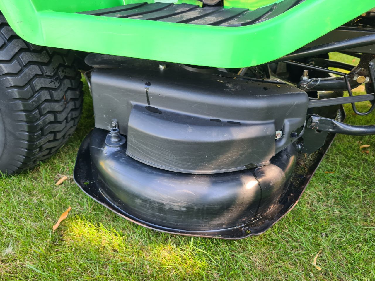 Viking Cyclon zitmaaier met opvangbak hydrostaat.