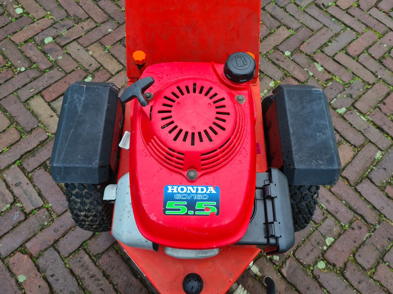 Kersten K 1100 veegmachine hydrostaat.