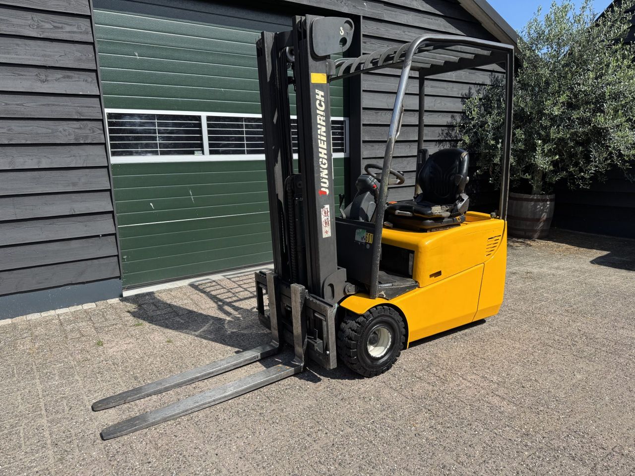 Jungheinrich EFG-DH 1500 kg vorkheftruck / elektrische heftruck