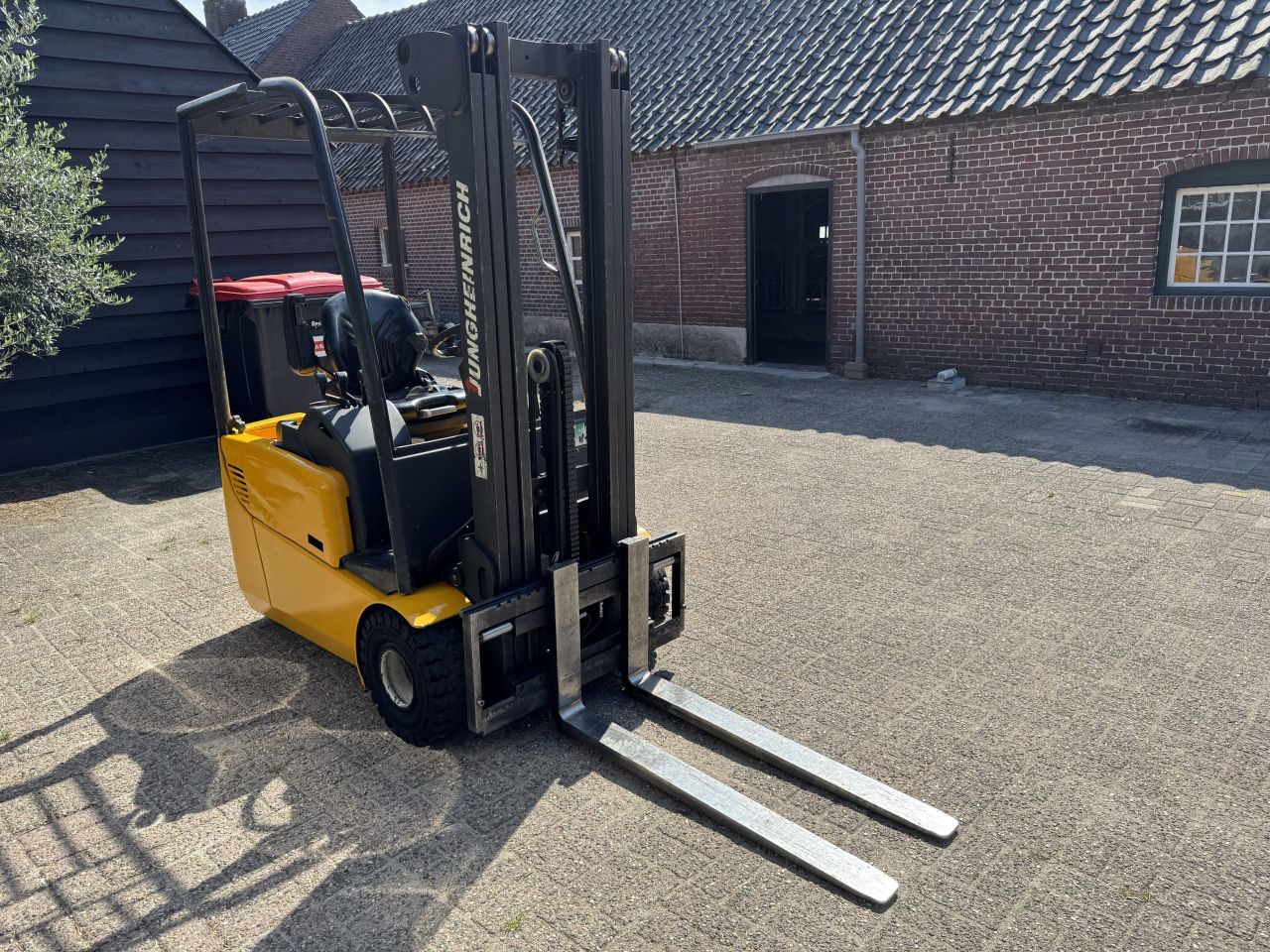 Jungheinrich EFG-DH 1500 kg vorkheftruck / elektrische heftruck