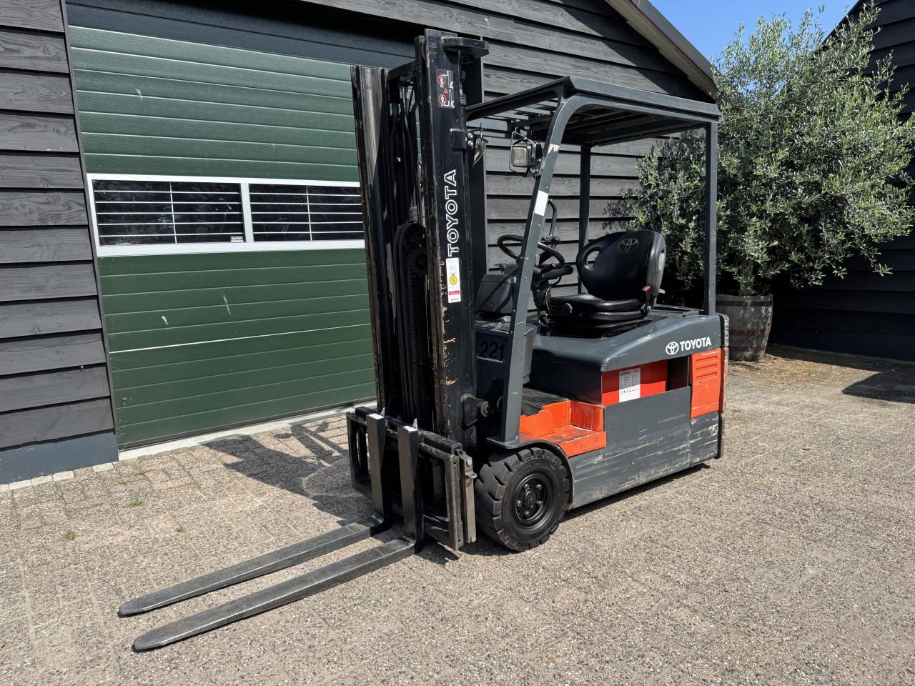 Toyota 7FBEF15 elektrische heftruck 1500 kg(2005)
