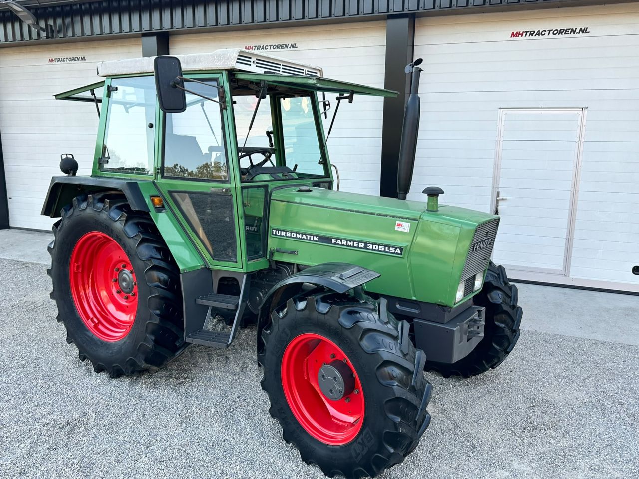 Fendt 305