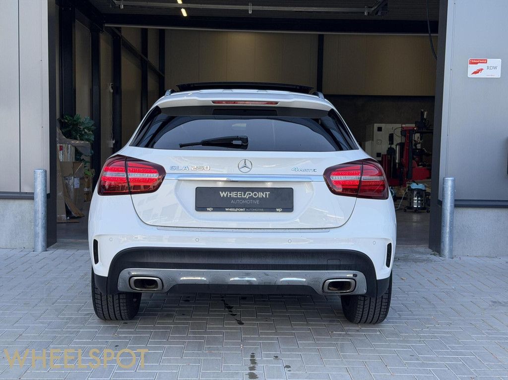Mercedes GLA-klasse 250 4Matic AMG|Pano|Keyless|19 Inch|Camera