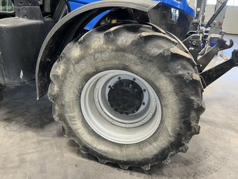 New Holland T7.270