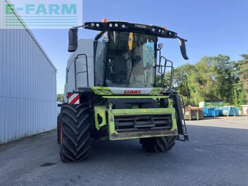 Claas trion 650