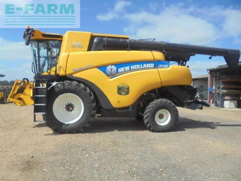 New Holland cr7-80