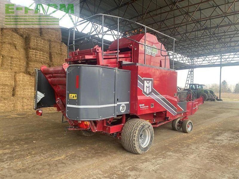Massey Ferguson 1840 hd + marcrest bale baron 5250 pl