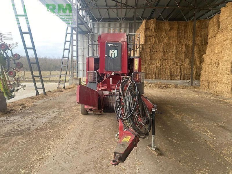 Massey Ferguson 1840 hd + marcrest bale baron 5250 pl