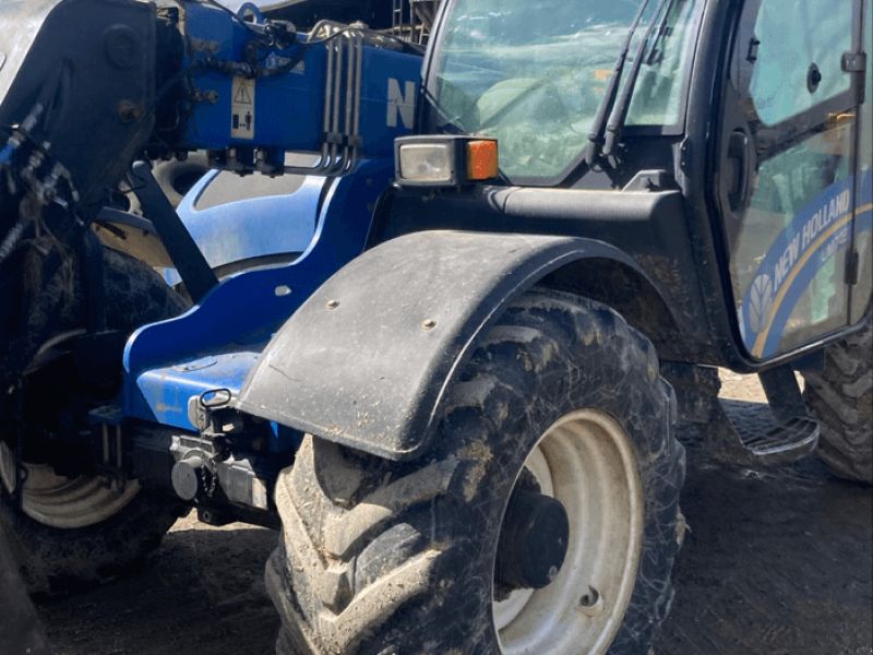 New Holland LM7.42