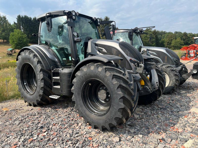 Valtra N175D mit Rüfa