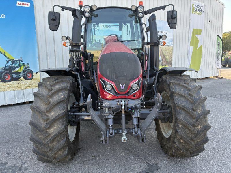Valtra G135  active