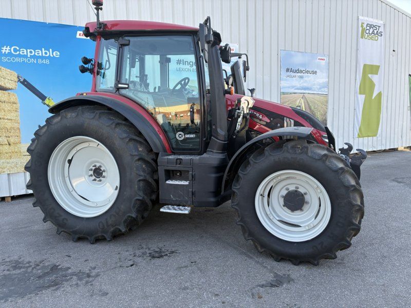 Valtra G135  active