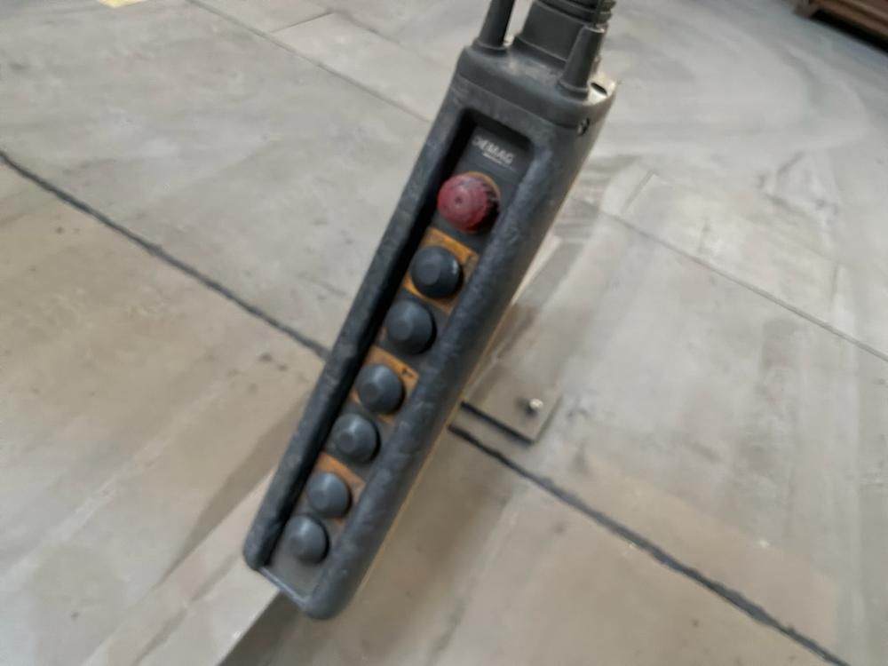 Abus 5 T x 15.050 mm semi-portaalkraan (hal 1)