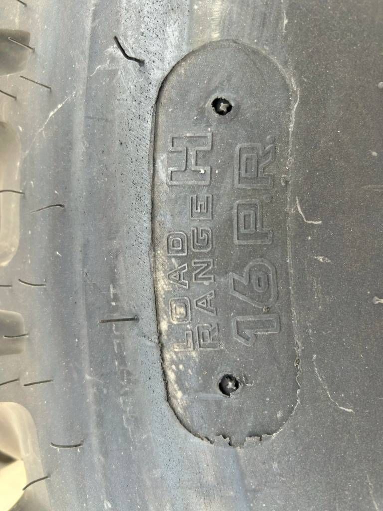 Kuhmo 1000 x 20 Set / 10.00 x 20: 4x2 Tyres